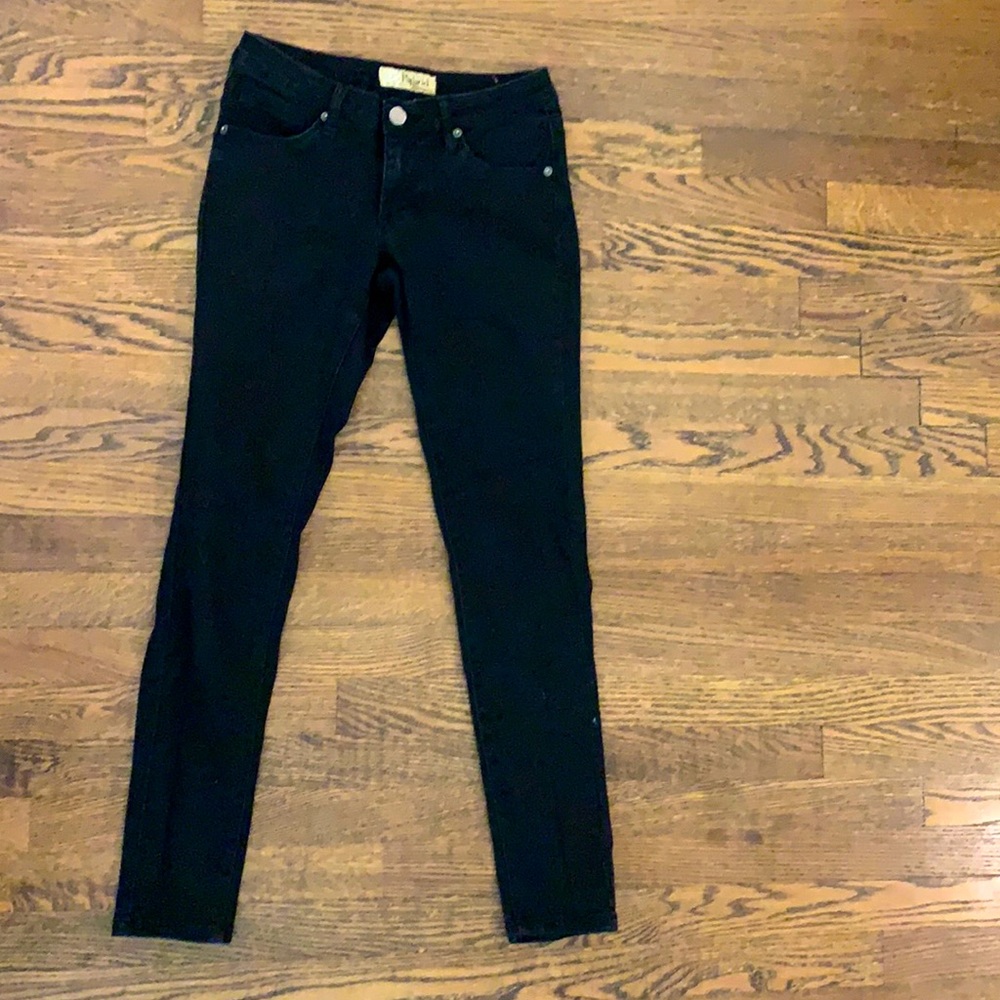 Hybrid size 7 black jeans